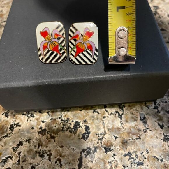 Laurel Burch Floral Earrings - Picture 7 of 8